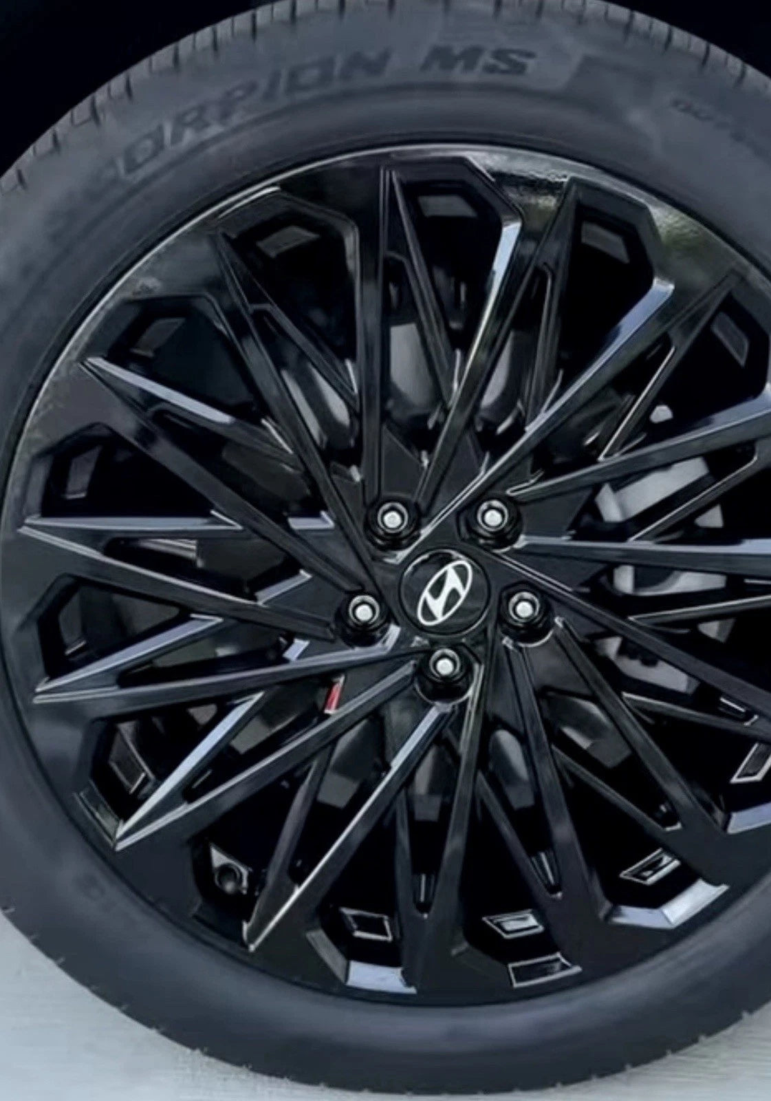 21" Hyundai Palisade Black Calligraphy Factory OEM 94345 wheels rims Tires 2026