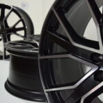 22" AUDI Q7 SQ8 SQ7 Q8 Factory OEM Rims black and machined 4M0601025 22