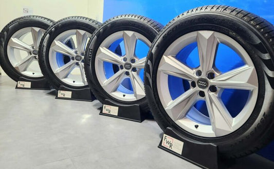 19” Audi Q7 SQ7 Factory OEM Original Wheels Rims with Pirelli Run Flat Tires