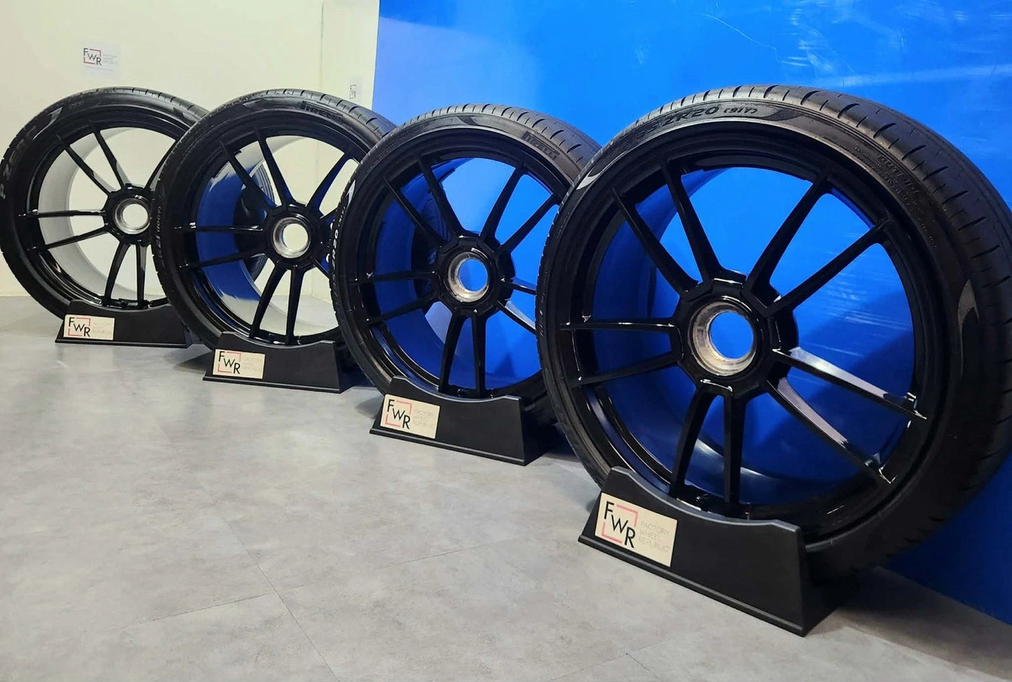 PORSCHE 992 20"/21'' Center Lock Turbo Black Wheels Rims Tires Factory OEM