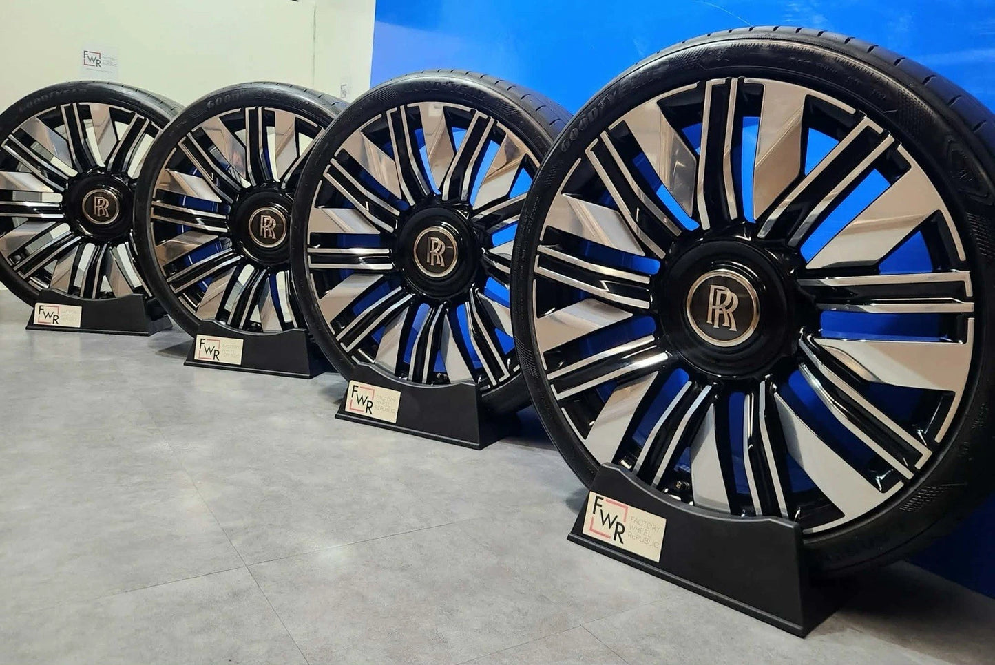 22” ROLLS ROYCE GHOST FACTORY OEM WHEELS AND TIRES RIMS 2021 - 2026 Black Badge