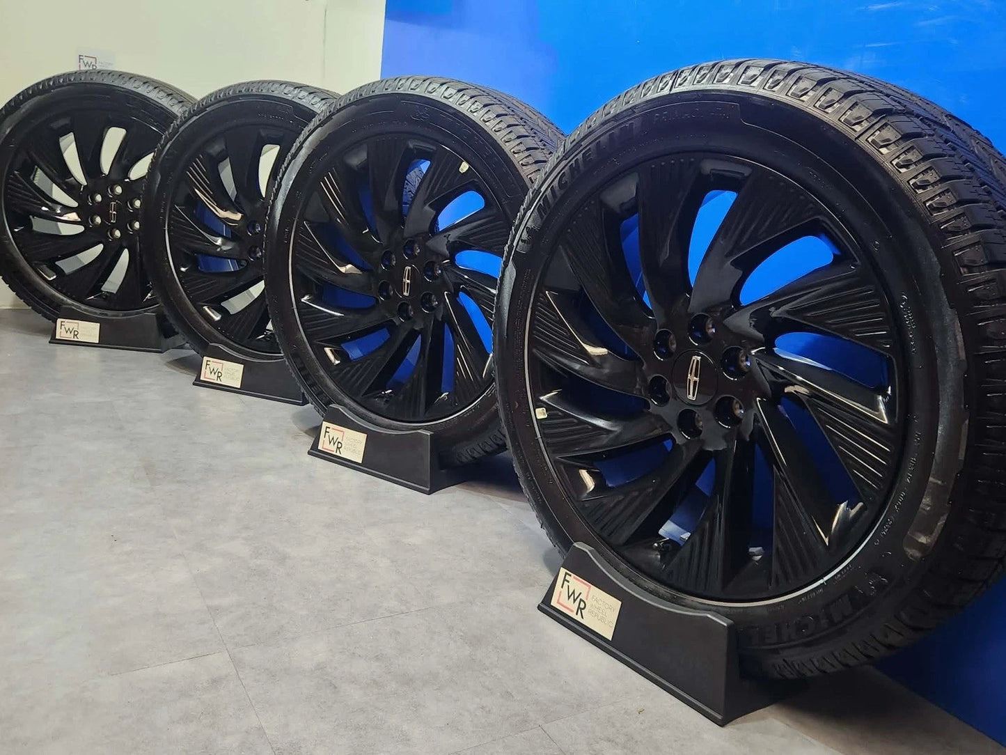 22" Lincoln Navigator FACTORY OEM rims wheels Tires BLACK LABEL 2025 2026 10665