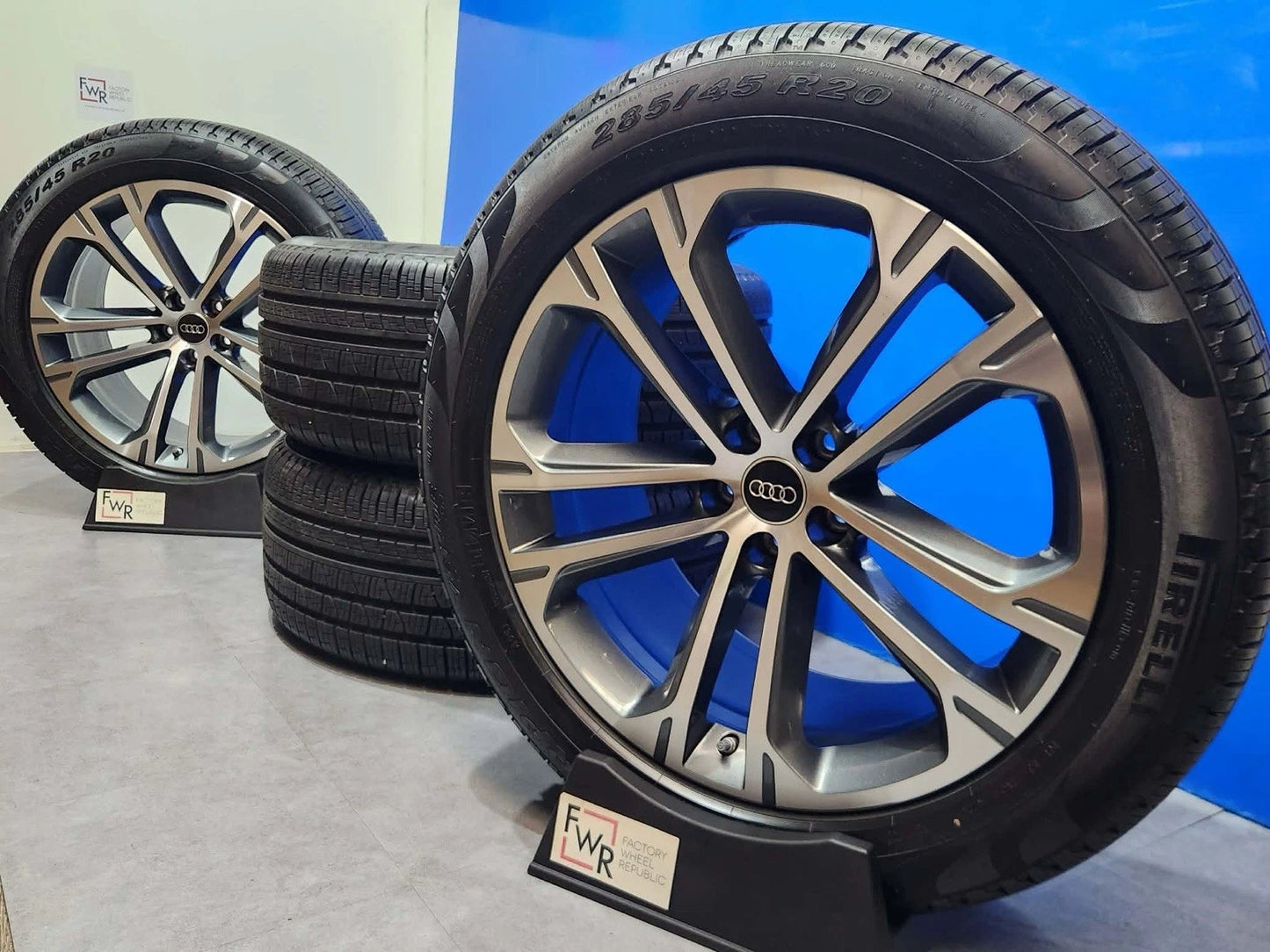20” Audi Q7 SQ7 Factory OEM Original Wheels Rims with Pirelli Run Flat Tires