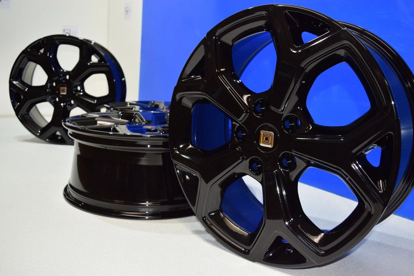 21" Rivian R1T R1S Factory OEM original wheels rims Gloss black