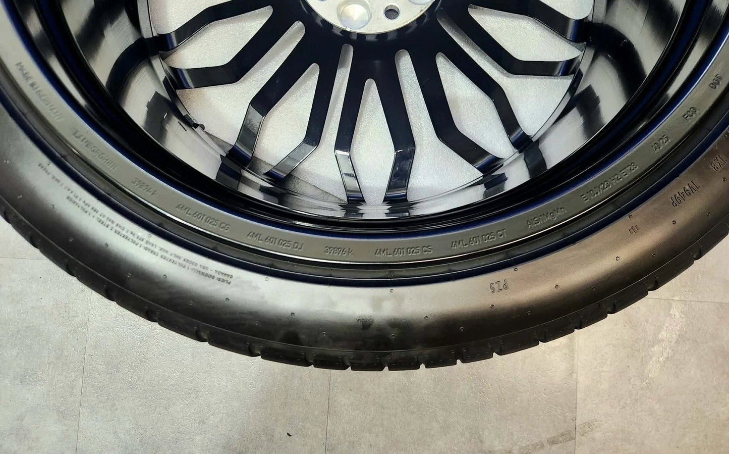 23” Lamborghini Urus Factory OEM Black Wheels Rims Tires Galanthus Performante