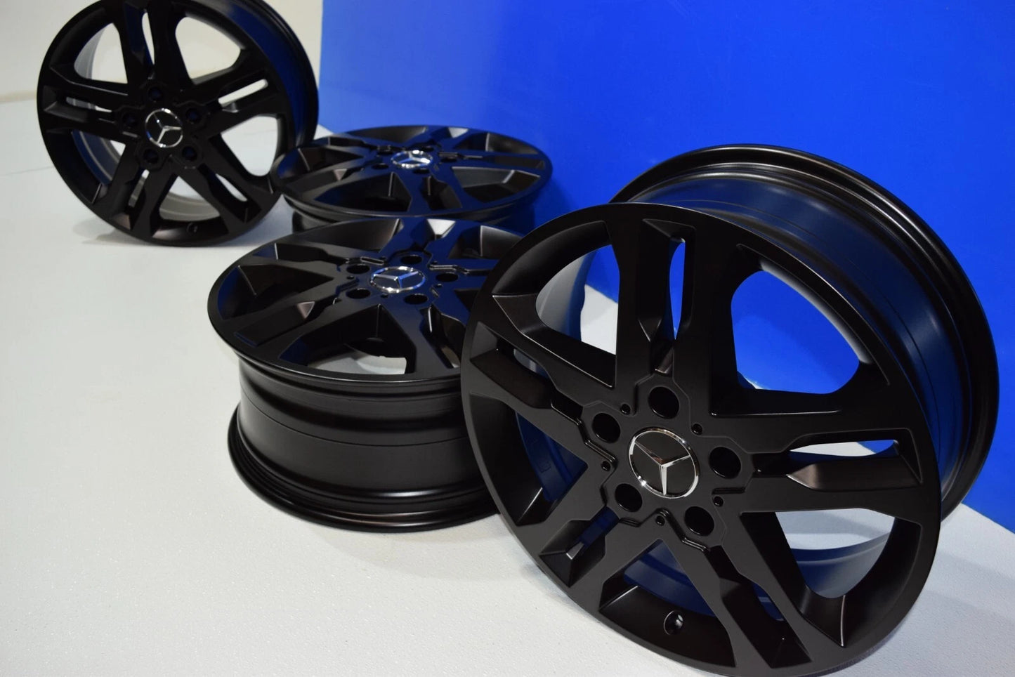 18” Mercedes G550 G500 G Wagen G Wagon Factory OEM Wheels rims Satin Black Rims