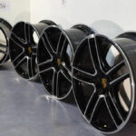 20″ Porsche Macan GTS Factory OEM Genuine Turbo Wheels Rims black and machined